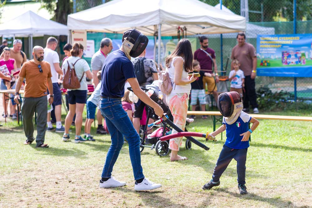 070-WEB_250913_NM2_2476