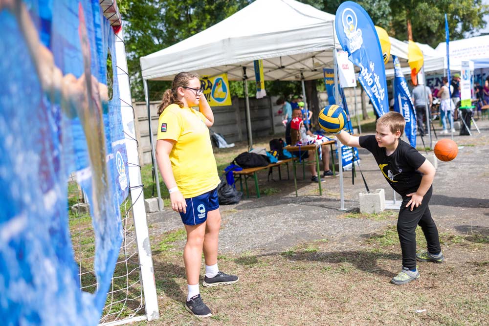 085-WEB_250913_NM2_2498