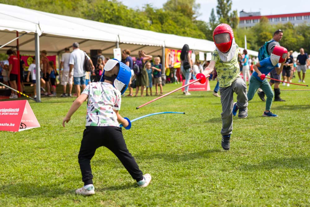 341-WEB_250913_NM2_3073